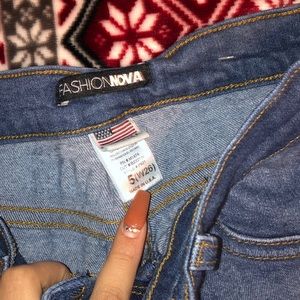 Fashion nova jeans!